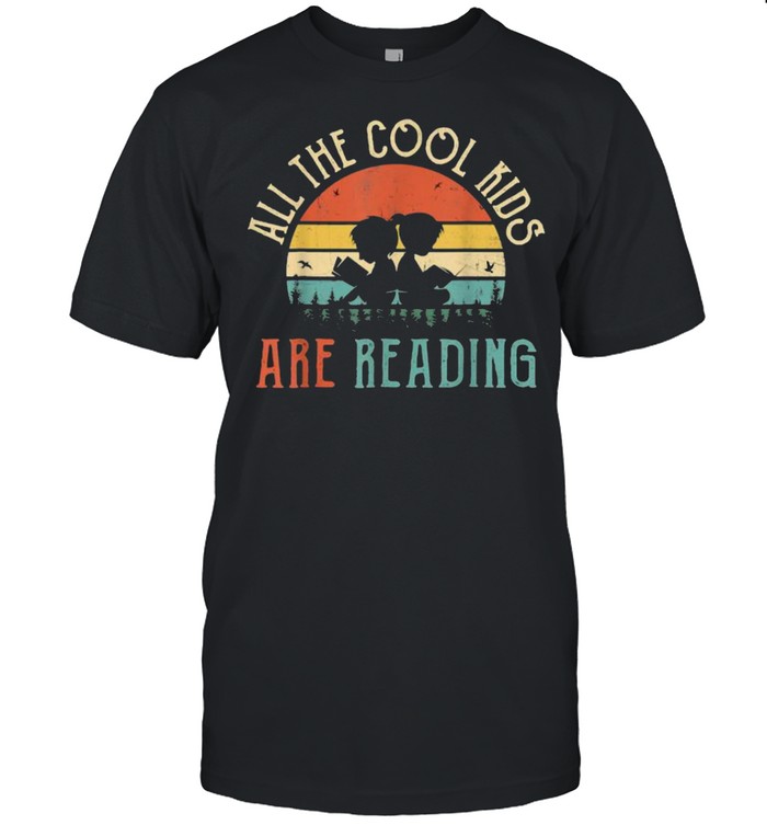 All the Cool Kids are Reading Book Vintage Sunset T- Classic Men's T-shirt