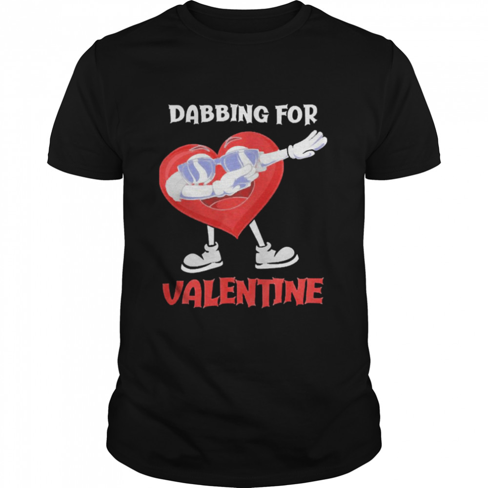 Heart Dabbing For Valentine’s Day Funny Valentine Heart Valentine  Classic Men's T-shirt